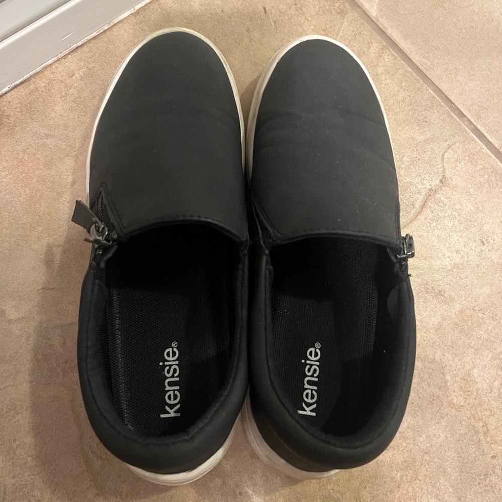 Kensie Black Slip-On Sneakers - Picture 4 of 7
